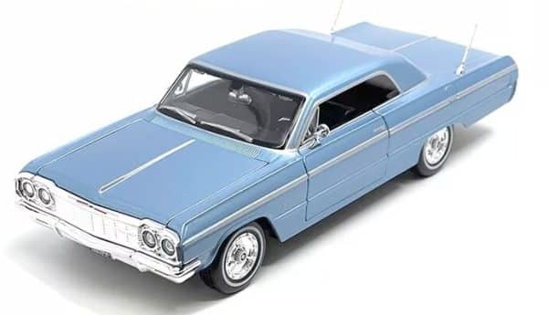 Chevrolet Impala SS 1964 blå - skala 1:24