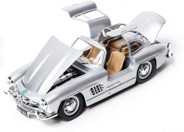 Mercedes 300 SL (W198) 1954 sølv - skala 1:24 - Bilde 3