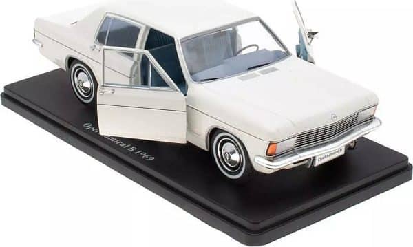 Opel Admiral B 1969 hvit - skala 1:24