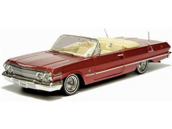 Chevrolet Impala Conv. Roter Low Rider von 1963 – Maßstab 1:24