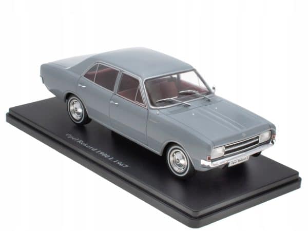 Opel Rekord 1900 L 1967 - scale 1:24