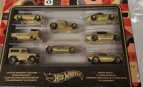 8-pack Golden cars - Hot Wheels 1:64