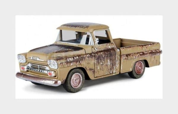 Chevrolet Apache Fleetside 1958 Weathered Treasure - Mittakaava 1:24